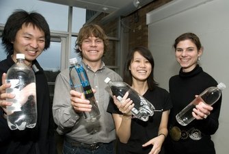 students Chin Jung Cheng, Charlie Matlack, Penny Huang and Jacqueline Linnes