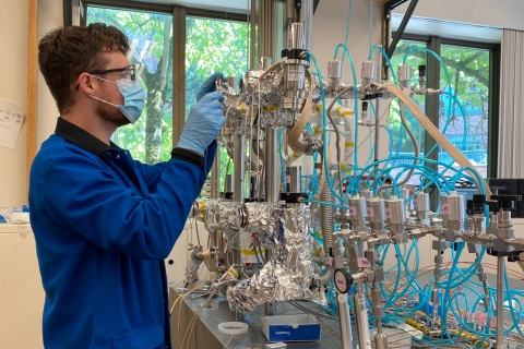 Bergsman lab reactor