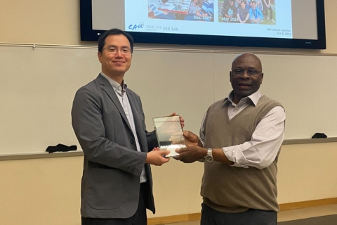 ChemE professor Sam Jenekhe presents Early Career Award to Felix Kim