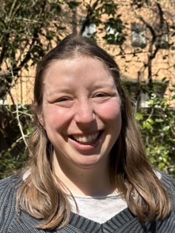 Tess Wrobleski headshot